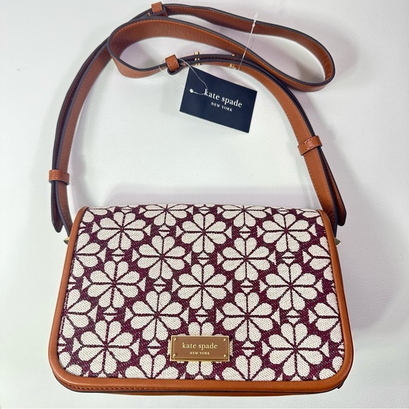 NEW KATE SPADE FLOWER JACQUARD BURGUNDY CROSSBODY BAG ! - Picture 3 of 10